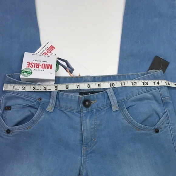 ARMANI EXCHANGE The Rider Mid-Rise Skinny  Women's Jean Sz 4 - Picture 7 of 9